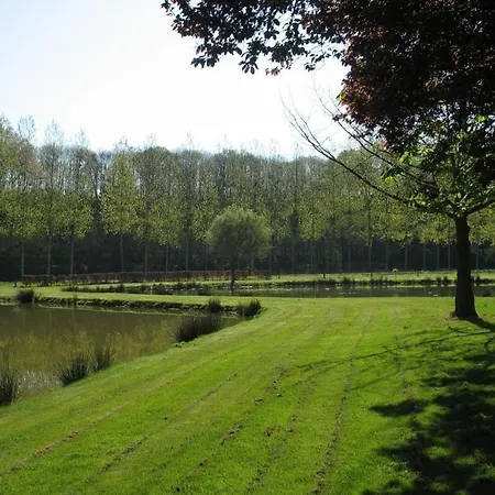 بيت للعطل De Peche Bouchamps-les-Craon