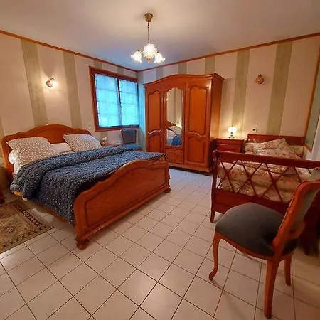 بيت للعطل De Peche Bouchamps-les-Craon